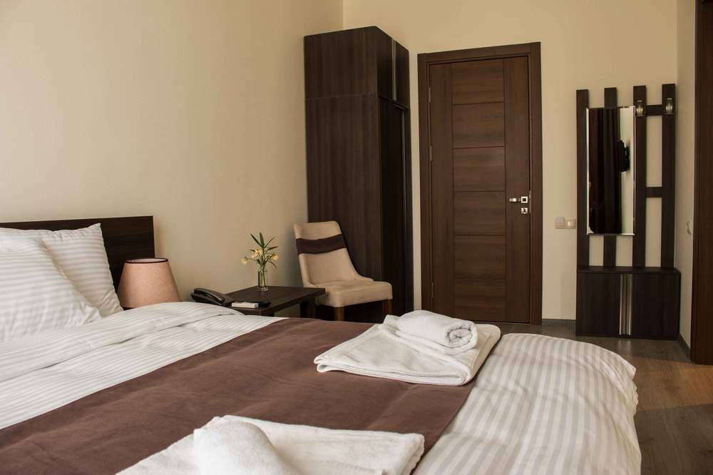 Gsg Hotel Тбилиси Екстериор снимка
