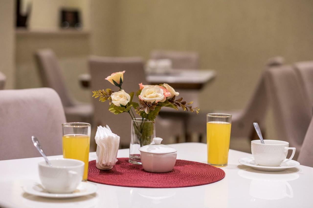 Gsg Hotel Тбилиси Екстериор снимка